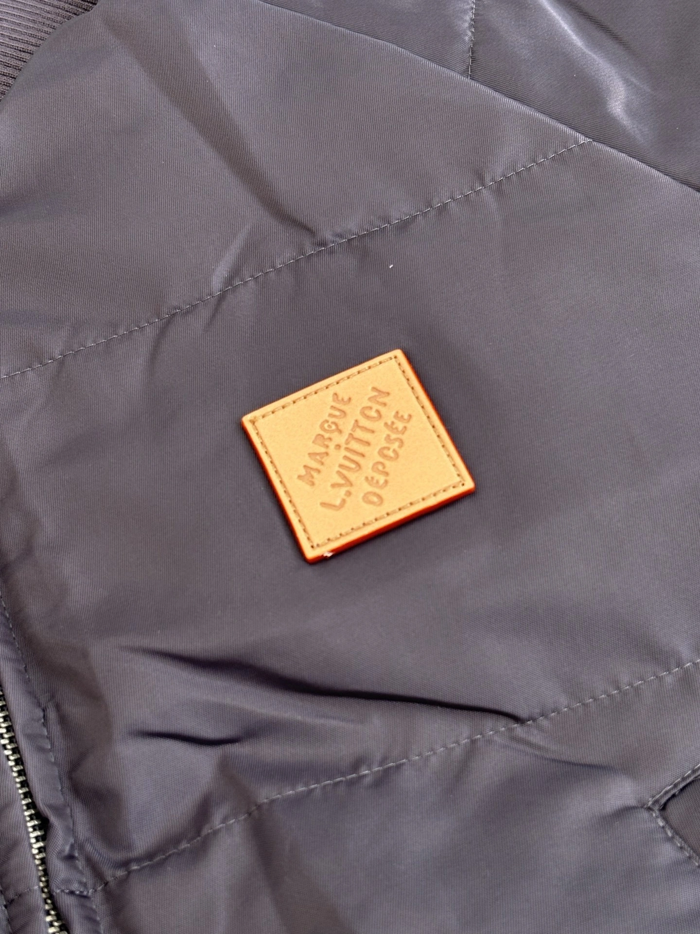 wg.luxury-- 8V reversible item: E-F431J1721